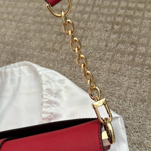 Michael Kors Red Greenwich Medium Saffiano Leather Shoulder Bag - Picture 11 of 15